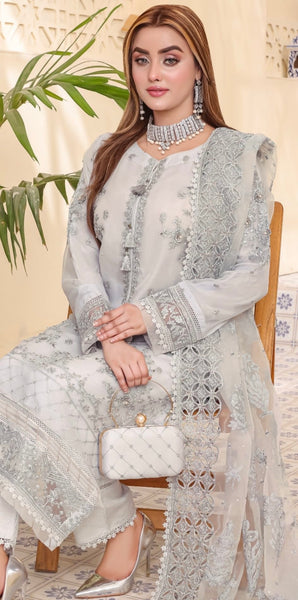 Pakistani designer salwar Kameez party wear