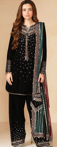 Pakistani designer salwar Kameez velvet dress, party wear velvet dress