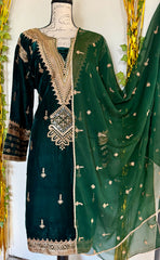 Pakistani velvet salwar Kameez ready to wear party wear, velvet salwar Kameez