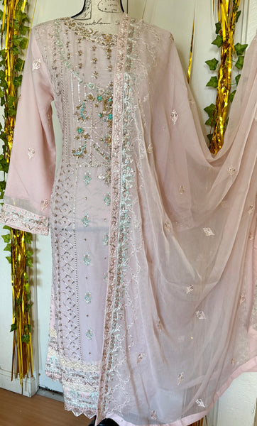 Agha noor inspired salwar Kameez party wear dress , Pakistani salwar Kameez party wear